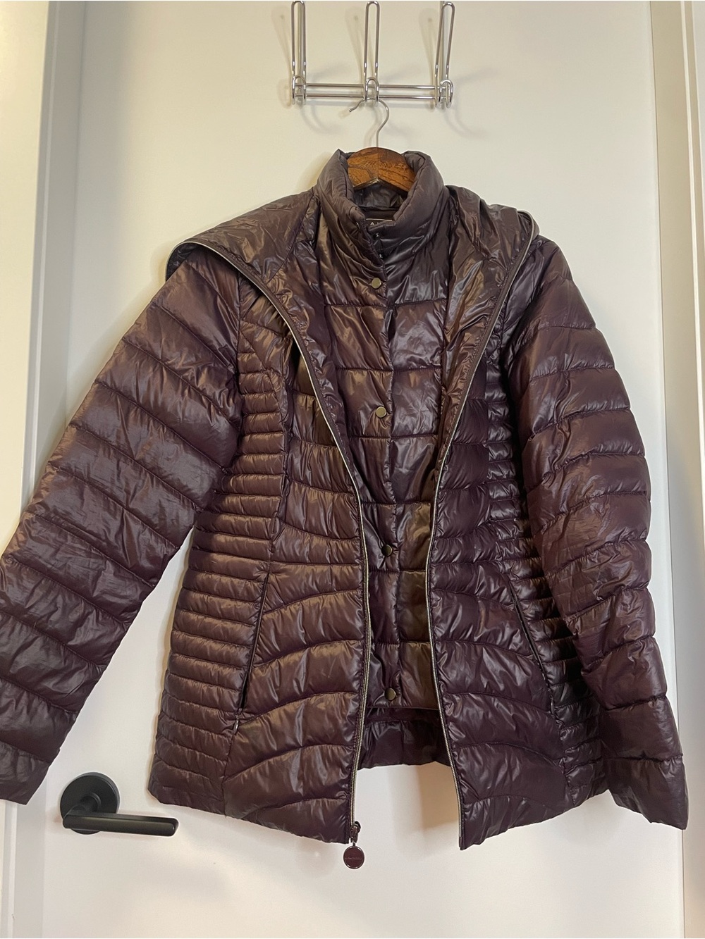 Laundry By Shelli Segal Quilted Puffer Jacket in Plum
